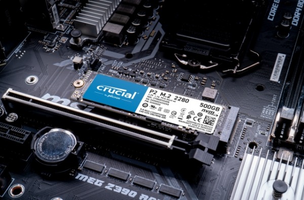 Crucial P2 2TB M.2 3D NAND PCIe NVMe Internal Solid State Drive